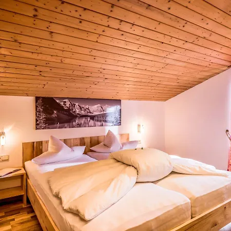 Wiedersbergerhornblick Apartman *